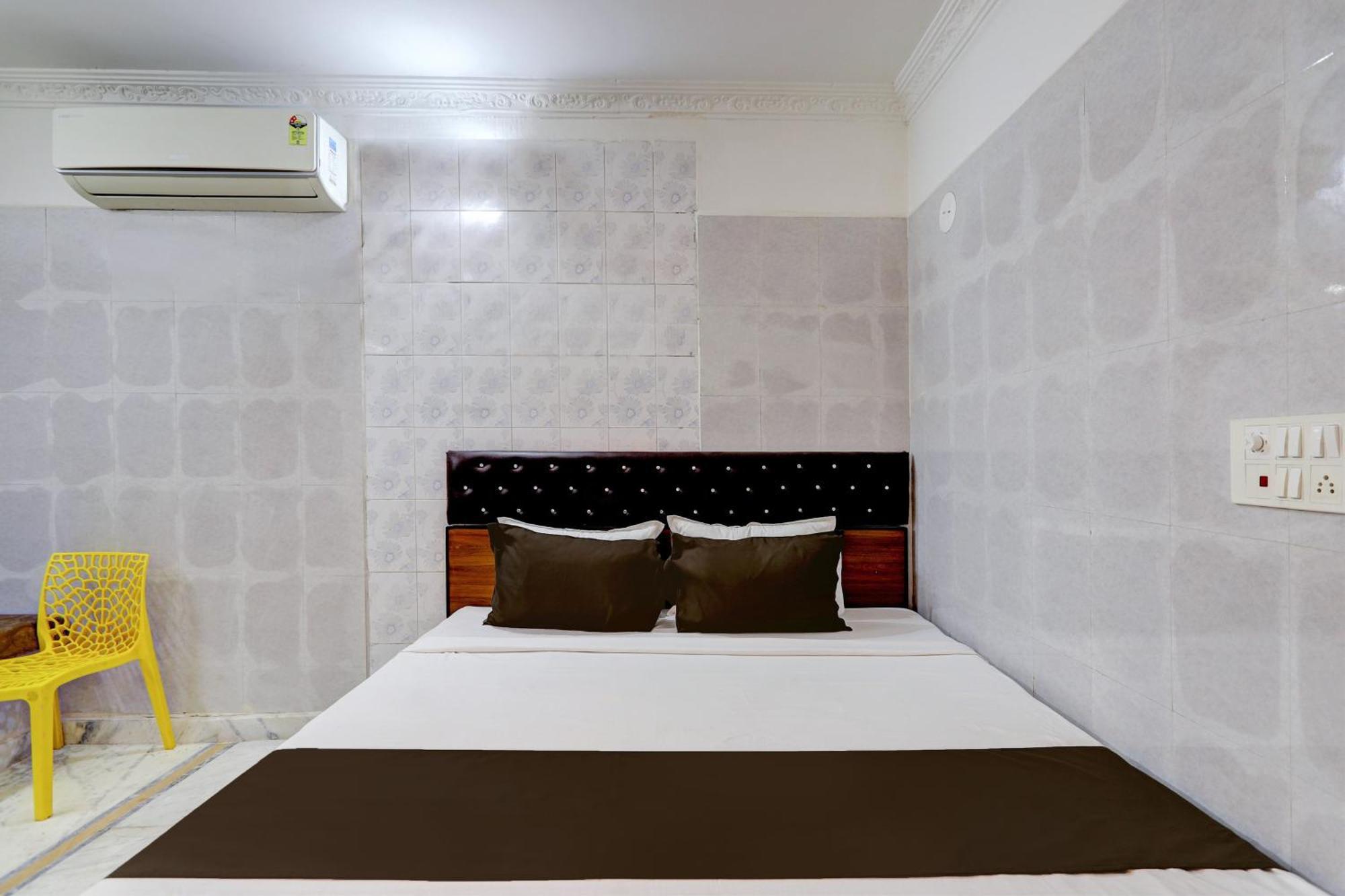 Hotel O Golden Pride Shamshabad Eksteriør billede